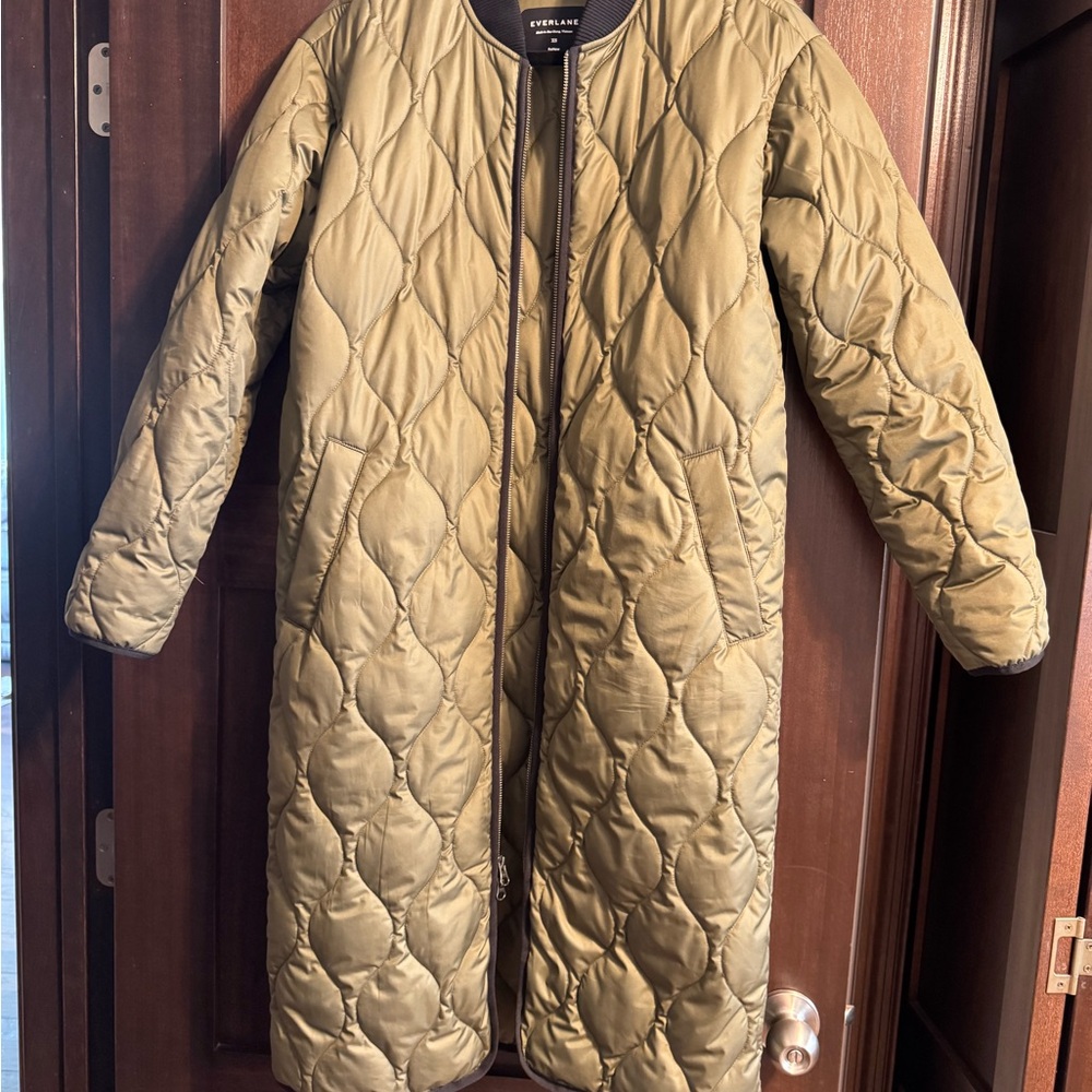Everlane Khaki Quilted Puffer Coat
